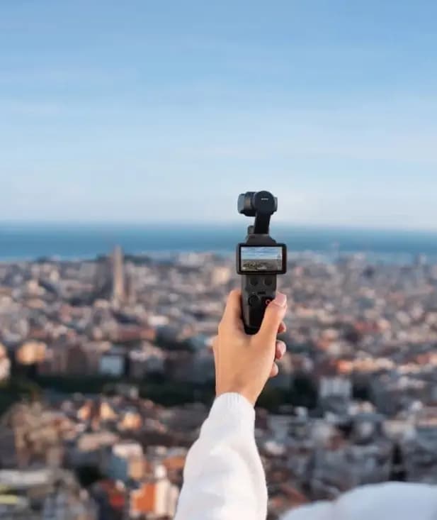 DJI Osmo Pocket 4 Standard Combo