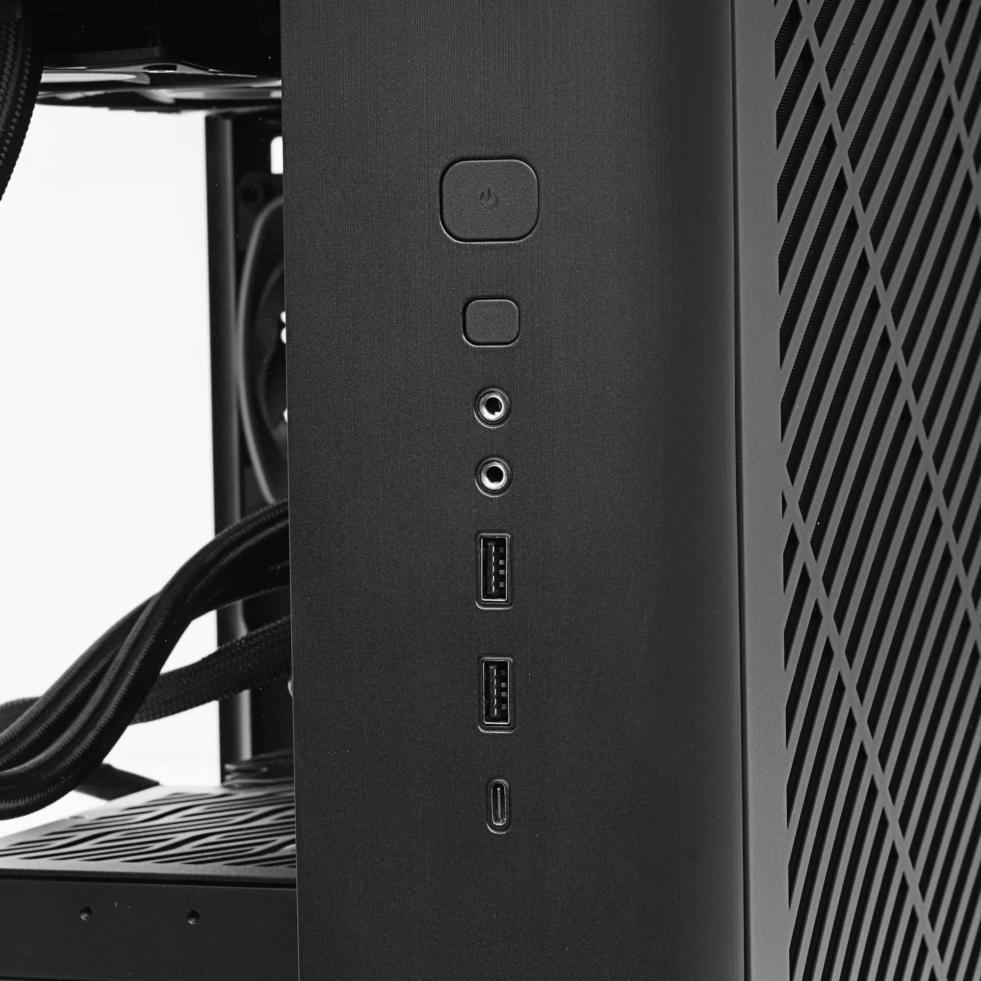 ARDOR Gaming EVO X138 Ryzen 7 7800X3D Gaming PC