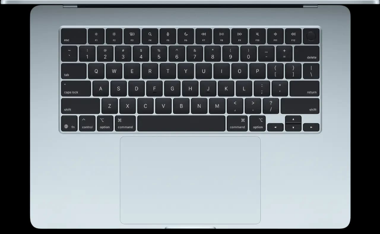 Apple MacBook Air M4 15.3"